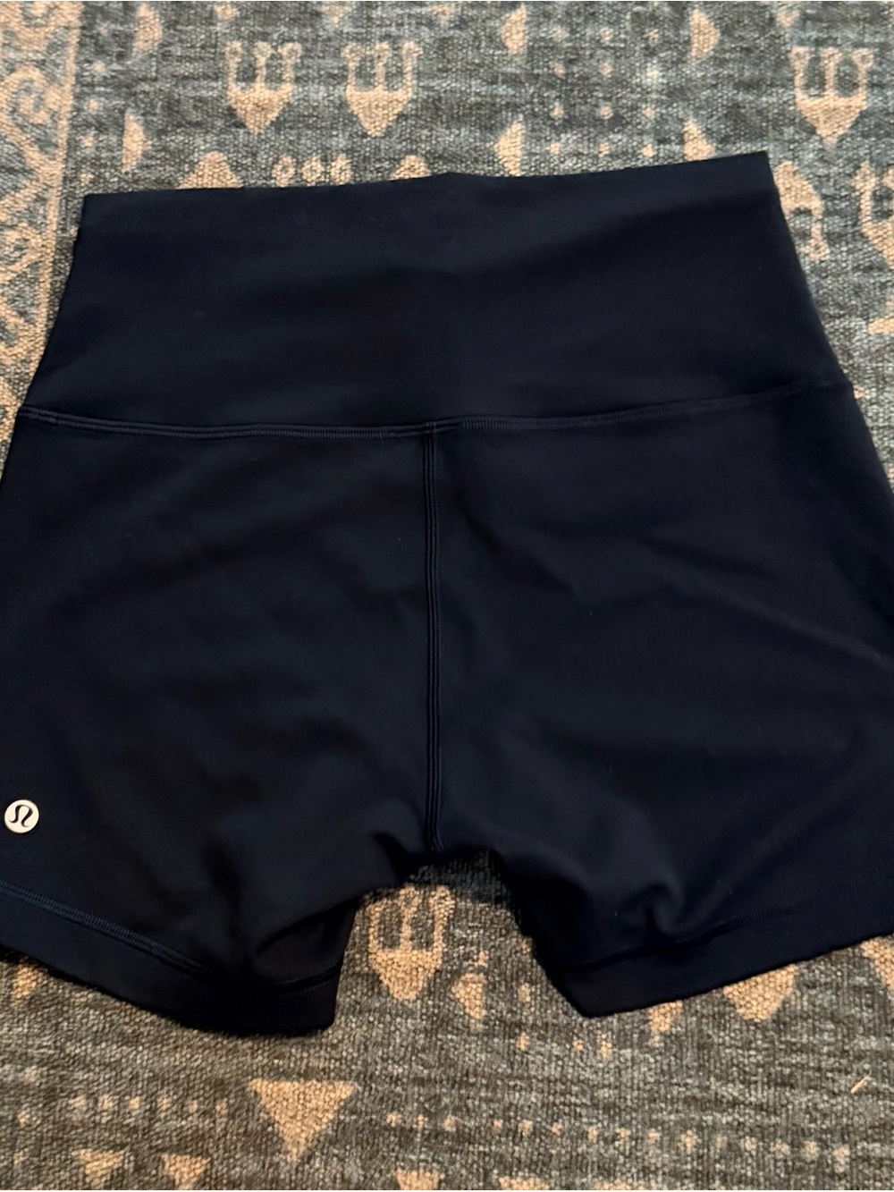 Lululemon Wunder Train Shorts Navy Size 8